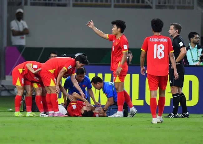 Hình ảnh minh họa cài đặt trình duyệt để quản lý cookie, với biểu tượng bánh răng và màn hình trình duyệt web